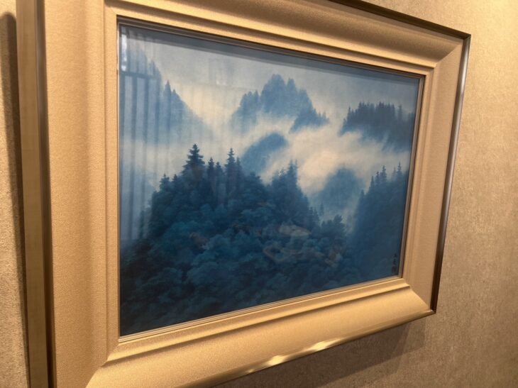 東山魁夷 岩絵の具方式『朝雲』工芸画 ｜骨董品買取 緑和堂