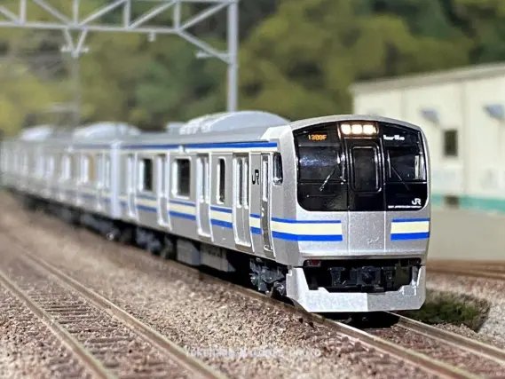 E217系（8次車）更新車 が入線しました。TOMIX 98828 98829 98830