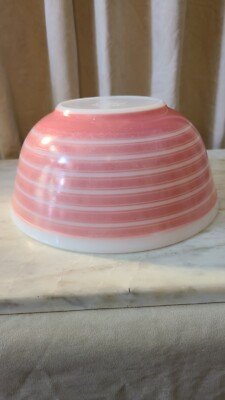 Vintage Pyrex Pink Stripe Bowl 403 2.5 Qt. RARE TO FIND Nesting