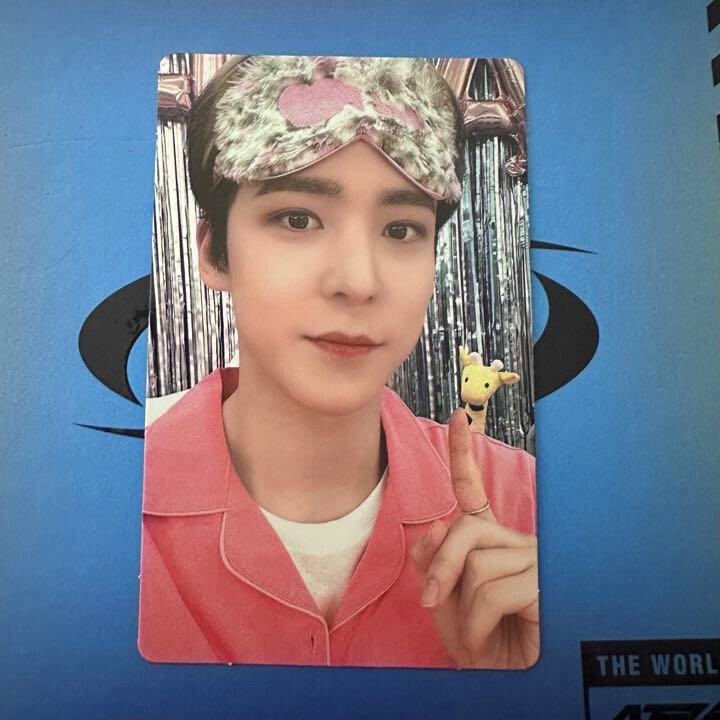 ATEEZ THE WORLD EP1:MOVEMENT Beatroad Pajama Ver. Official Limited