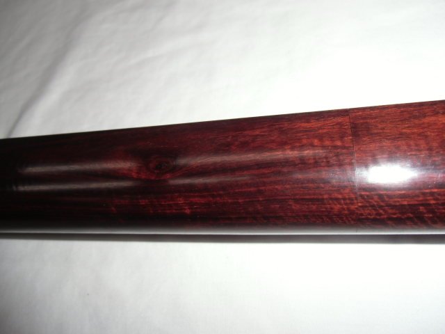 新品 津軽三味線 紅木 金細 綾杉胴 仮継ぎ付き 幅一寸 トチ多数 極上品