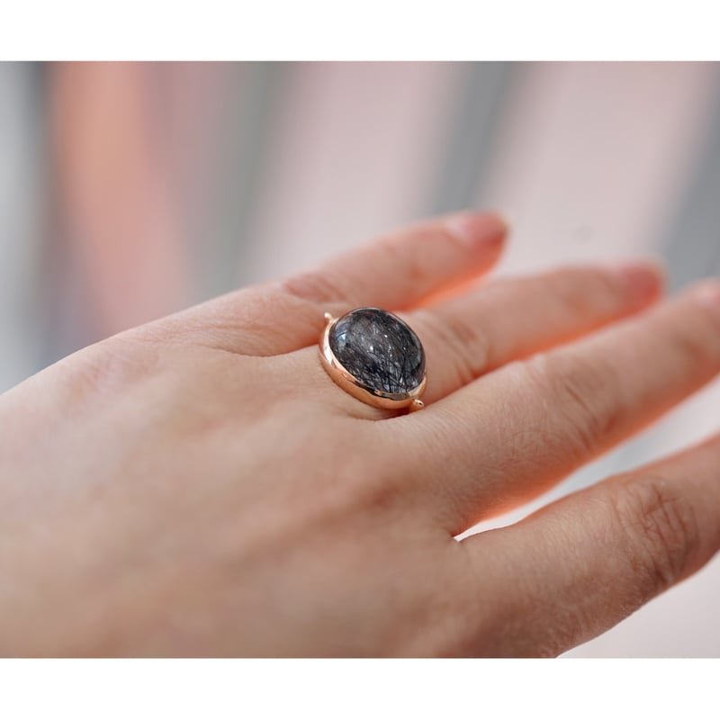 ブラックルチルクォーツ（通称名）のリング | izumi ジュエリーシマノ