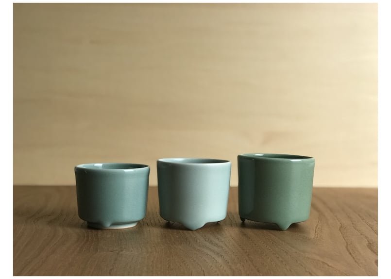 青磁聞香炉／一基 桐箱入 | KOGADO STORE