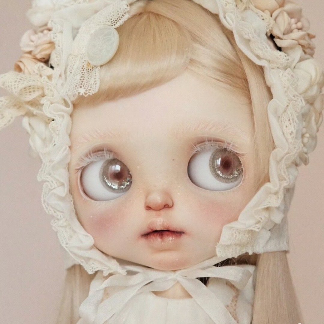 カスタムブライス 人形 きれい かわいい 有名海外作家様 アルビノ フル