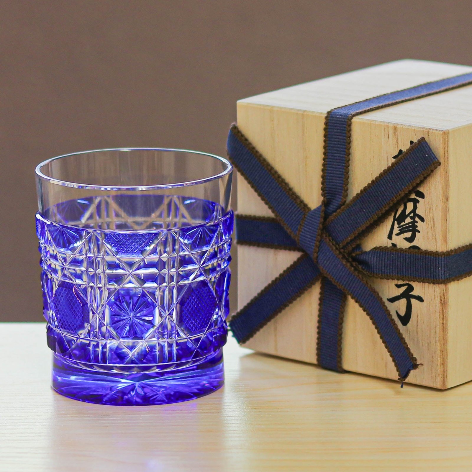 SK-SA-42_1.jpg?crop=center&