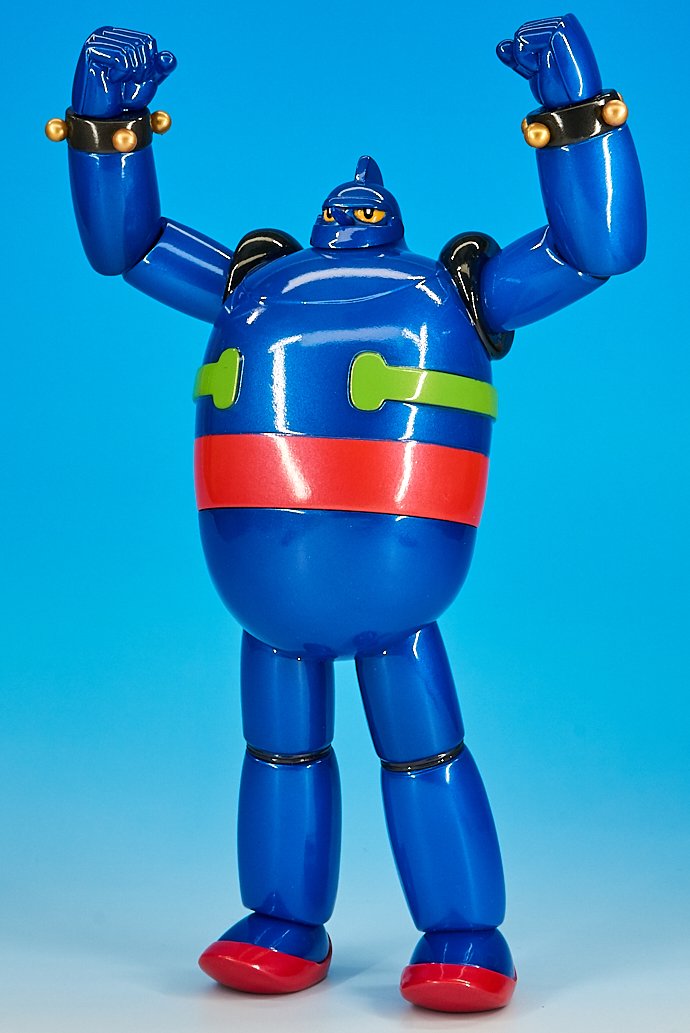 誰もが知るあのロボットが気軽に遊べるソフビで登場！ 「ソフビトイ