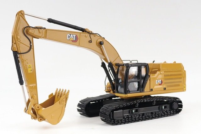 新品 DM85792 ダイキャストマスターズ 1/50 キャタピラー CAT 352 油圧