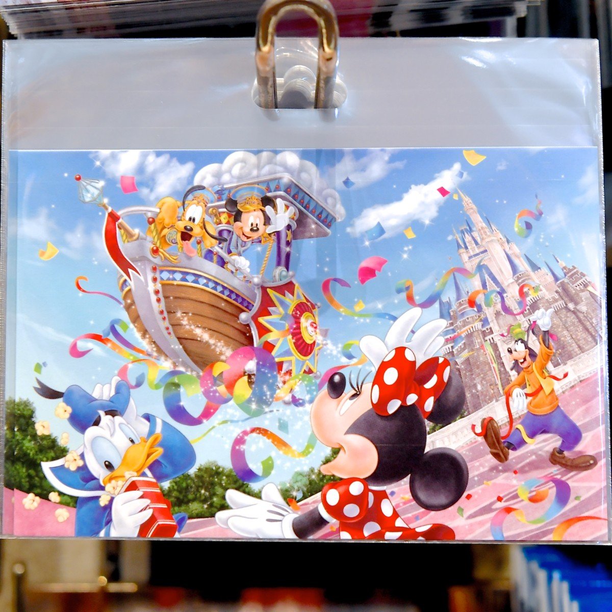 パークを満喫する「ミッキー&フレンズ」！東京ディズニーランド ポスト