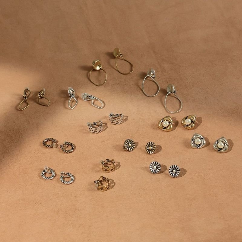 LIMITED NUMBER/リミテッドナンバー】Vintage Like イヤリング