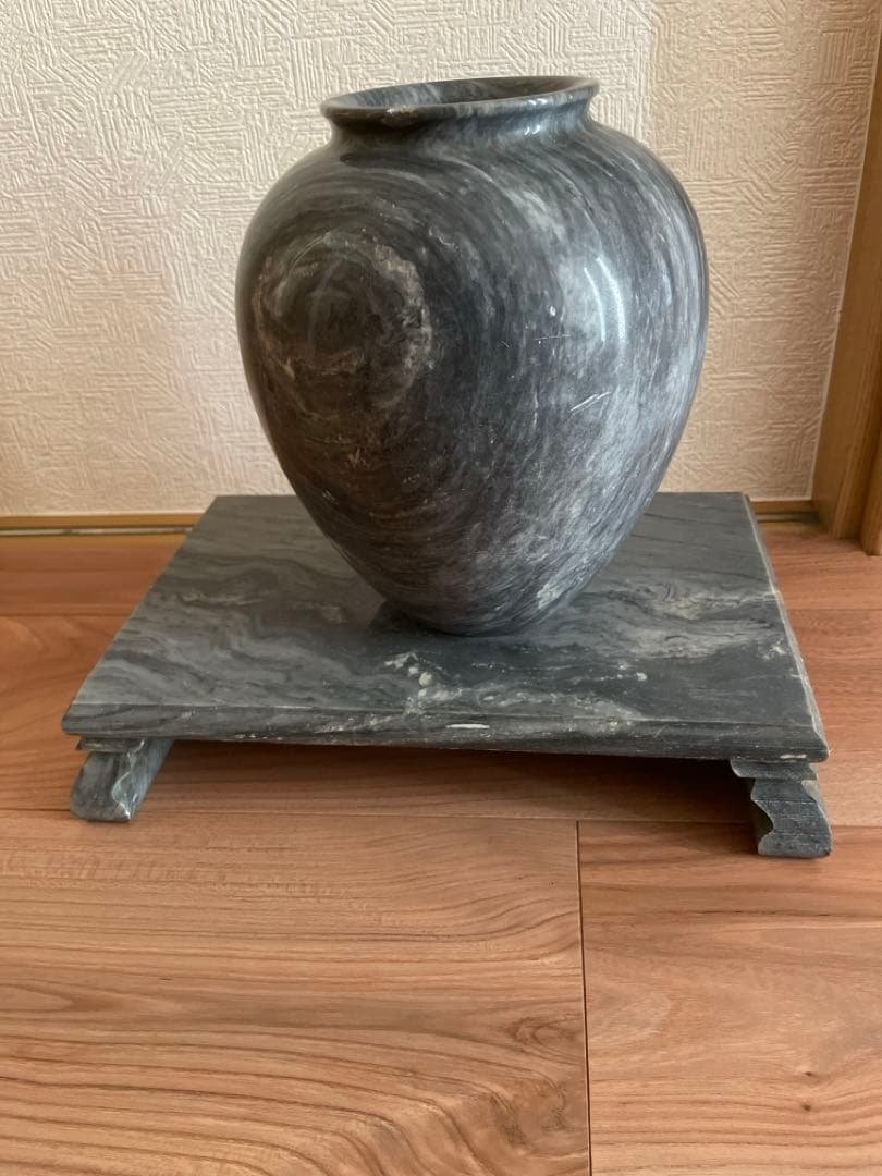 グレー大理石製花瓶 楽天市場】【花瓶】大理石 おしゃれ 一輪挿し ベージュ オレンジ