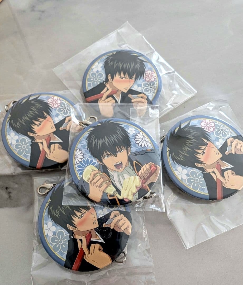 銀魂 土方十四郎 ジャンフェス限定 繋がる缶バッジ 銀魂』バースデイ缶バッジ 土方十四郎 BF2: アクセサリー類|集英社