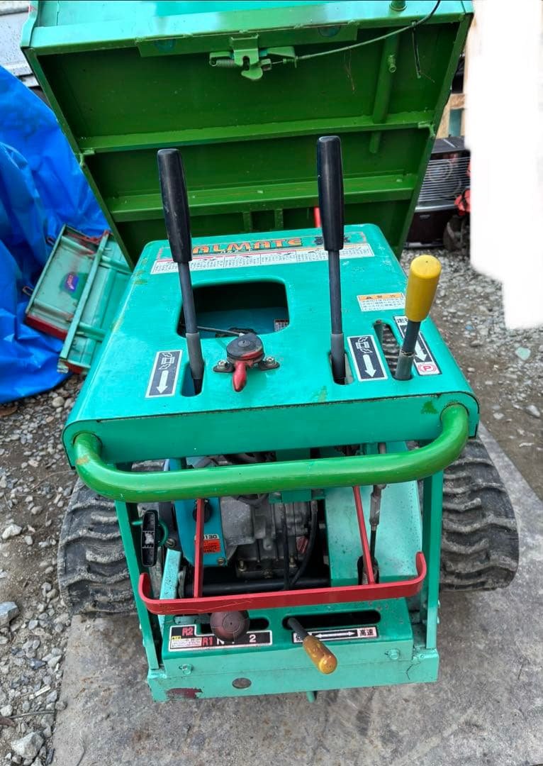 筑水キャニコムクローラー運搬車 BC40 4.2馬力 手動ダンプ積載400kg 筑水キャニコム クローラ運搬車 BP51CFDS ピンクレディ セル付(作業