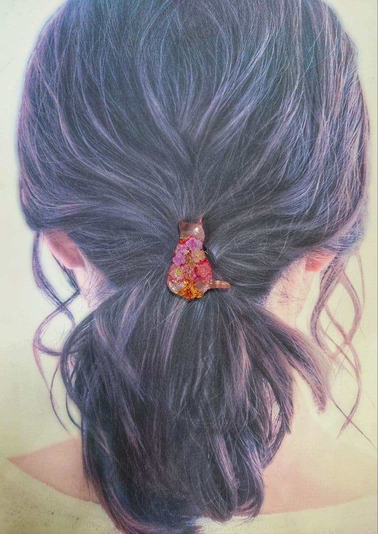 レジン 猫 ヘアゴム ブローチ ポニーフック No.549 - メルカリ