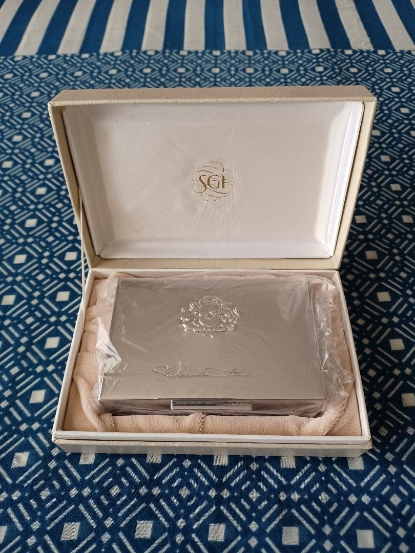 【美品•希少】 池田大作 Ikeda Daisaku サイン入り 小物入れケース