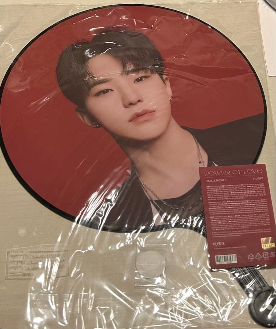 *.:。❁（グッズ整理中） グッズ整理中に出てきた宝物 ( ु ›ω‹ ) ु♡ 額に飾ろうかな