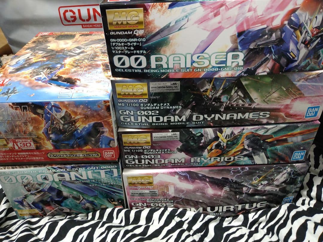 未組立 MG ガンプラまとめ売り ガンダムOO ガンプラ MG まとめ売り未組立 - メルカリ