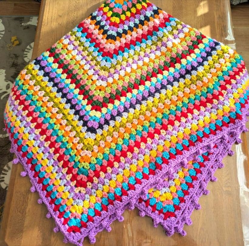 手編み マルチカバー こたつカバー ベッドカバー レトロポップ