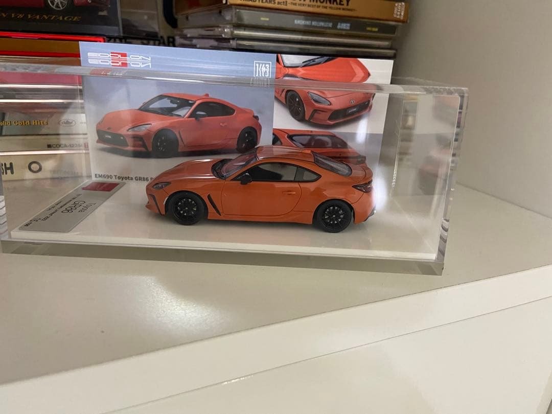 EIDOLON TOYOTA GR86 10th アニバーサリー Amazon | EIDOLON 1/18 トヨタ GR86 10th アニバーサリーエディション