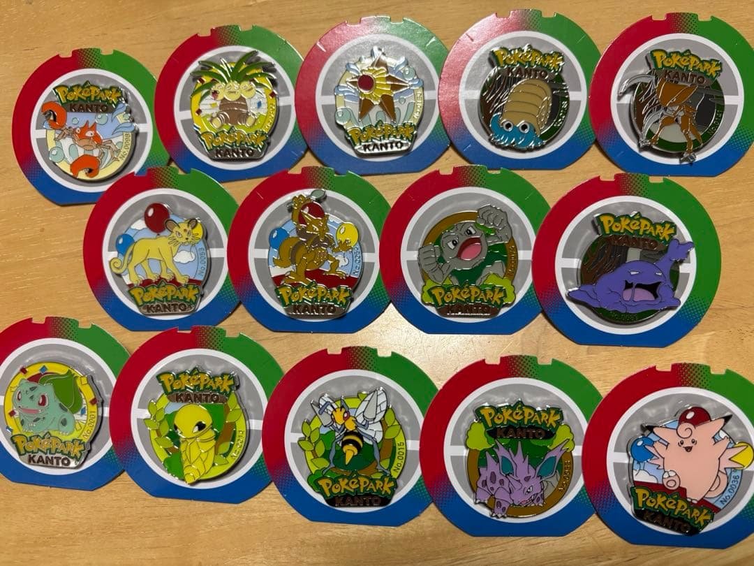 ポケモンパークカントー　ピンバッジ　ピンズ　まとめ売り14点 はやいもの勝ち❗️】ポケパークカントー ピンバッジ 14個 まとめ売り