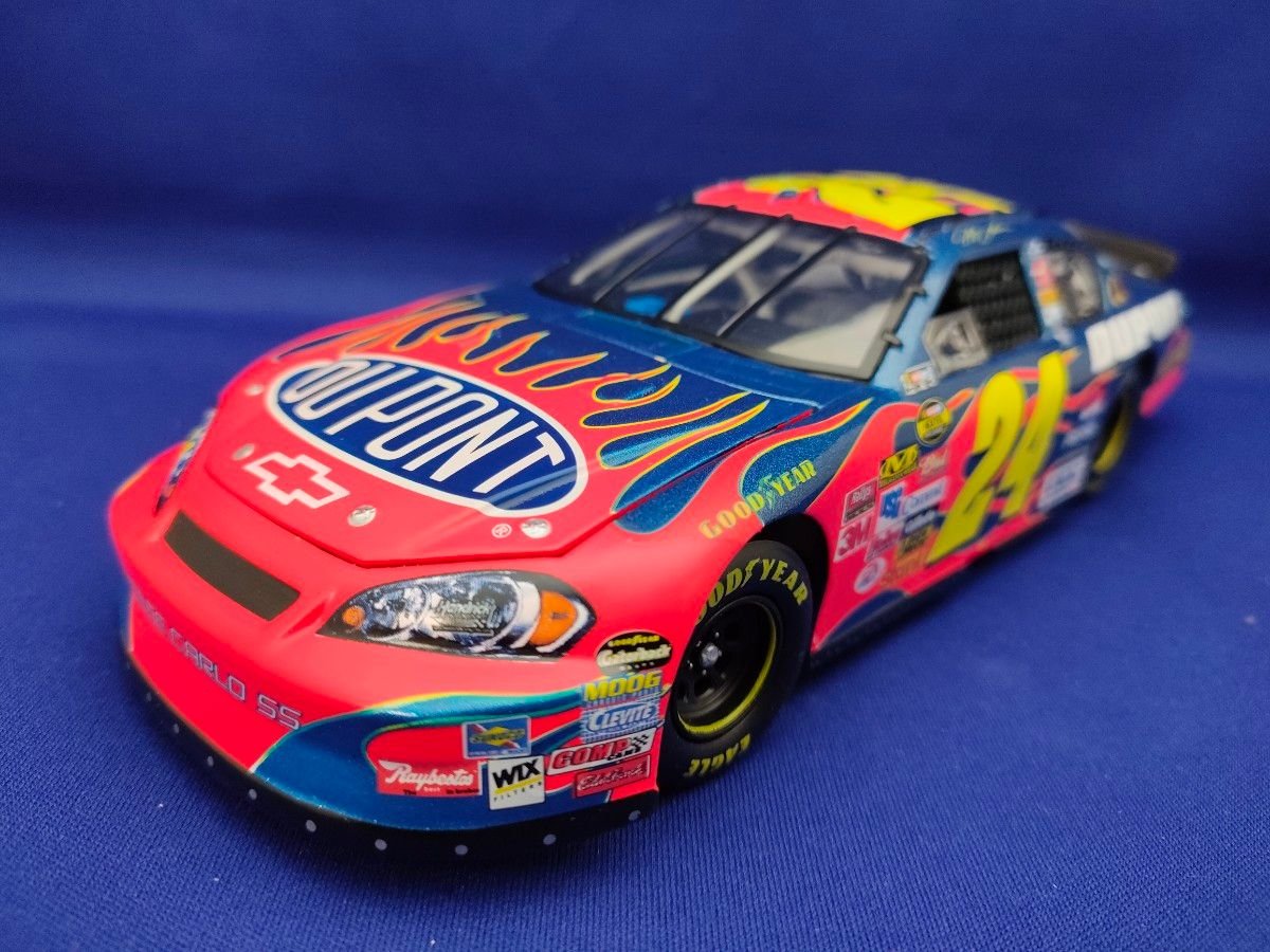 NASCAR 1/24 2007 モンテカルロ SS ジェフ・ゴードン #24 デュポン