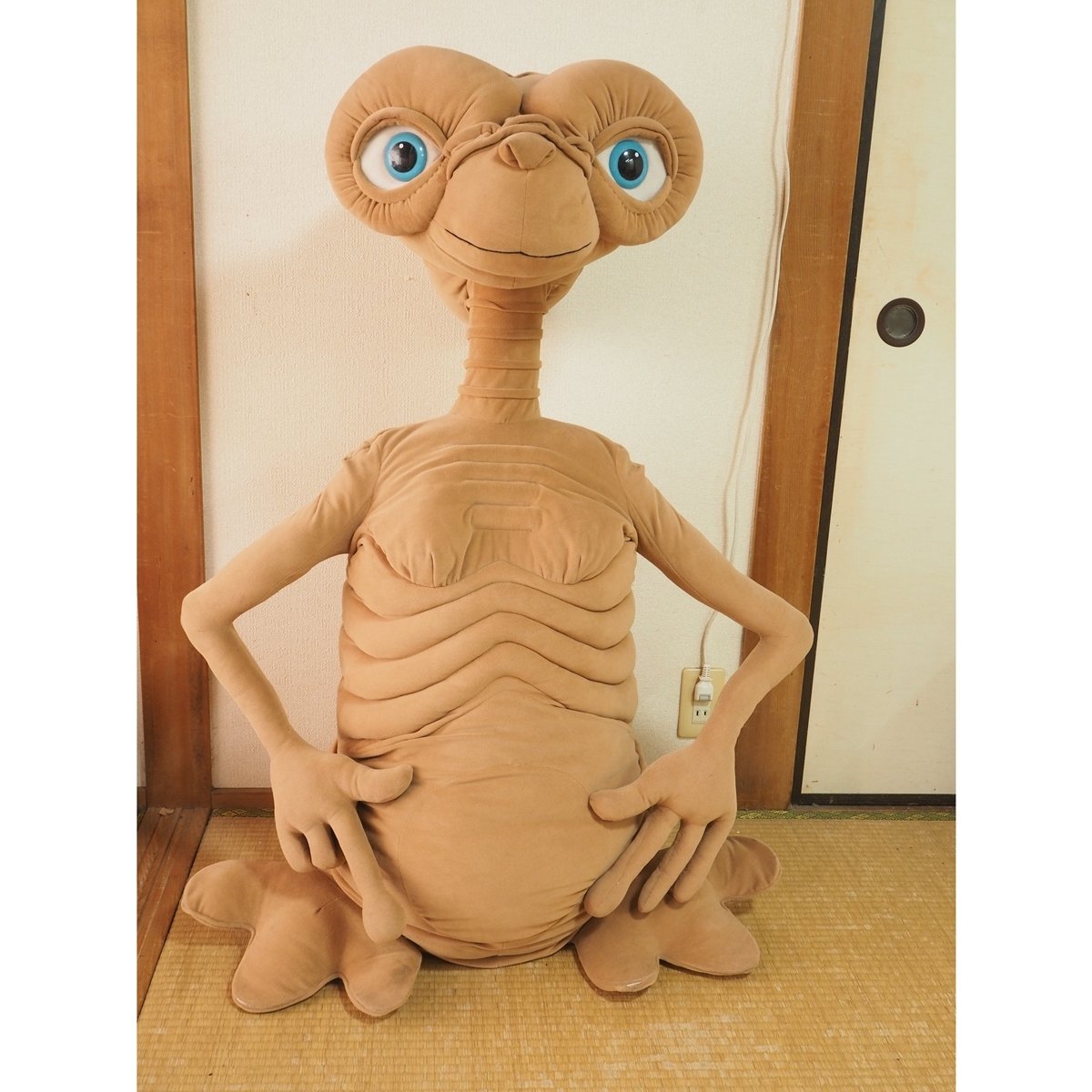 Yahoo!オークション -「e.t. 等身大」の落札相場・落札価格