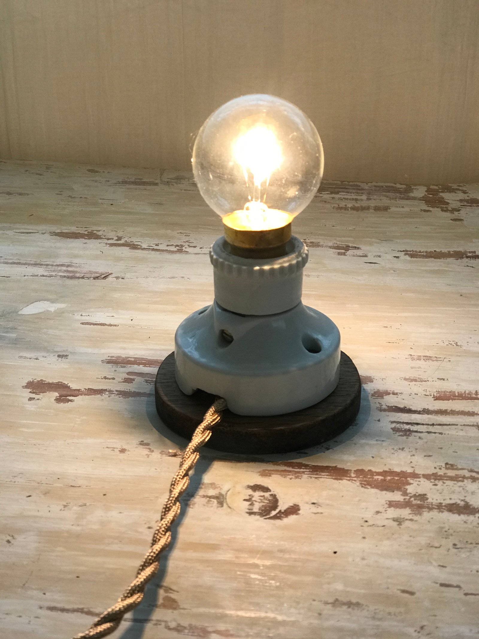 フランスアンティーク 陶器ソケット ランプ 照明 | Pay ID