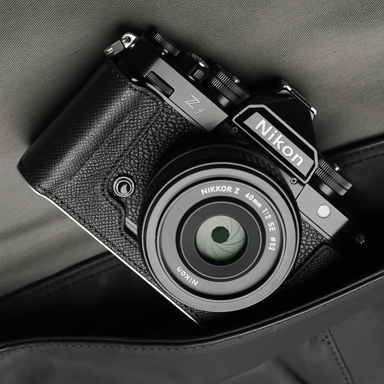 ニコン Zf 専用ボディケース クラシック | Mr.Stone