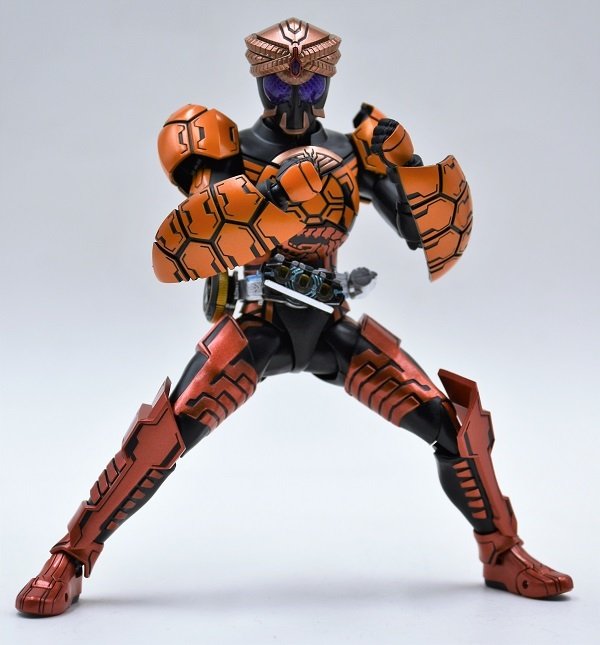 S.H.Figuarts（真骨彫製法） 仮面ライダーオーズ ブラカワニ コンボ